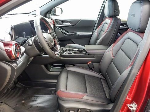 New 2026 Chevrolet Equinox RS w/ LPO, Floor Liner Package FWD image 10