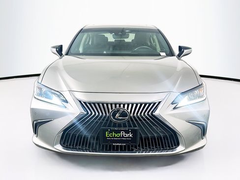 Used 2019 Lexus ES 350 image 2