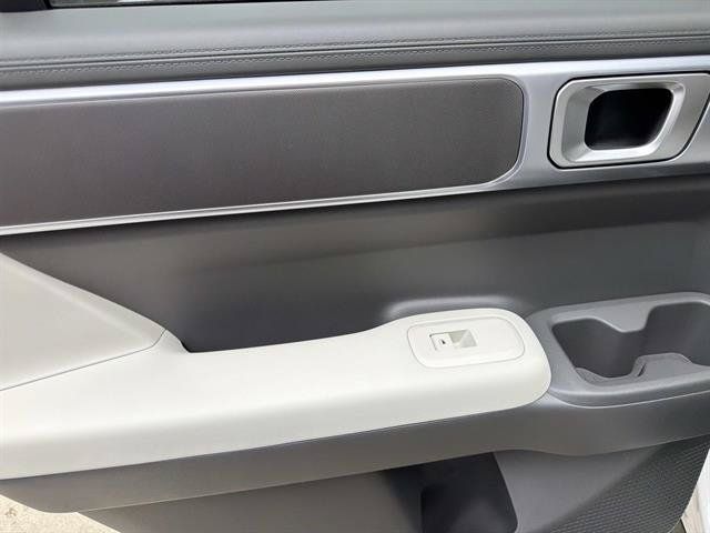 New 2026 Hyundai Santa Fe SE FWD image 23