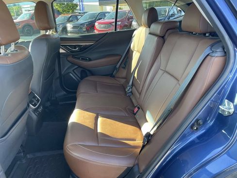 Used 2020 Subaru Outback Touring XT AWD/4WD image 3