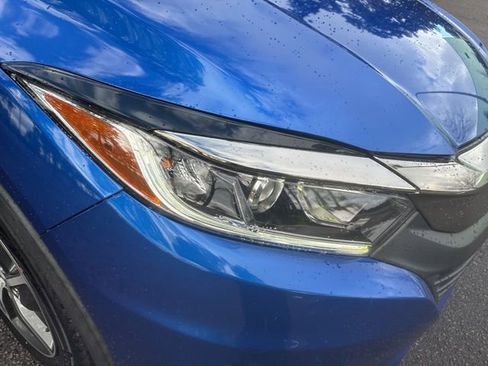 Used 2021 Honda HR-V EX image 9