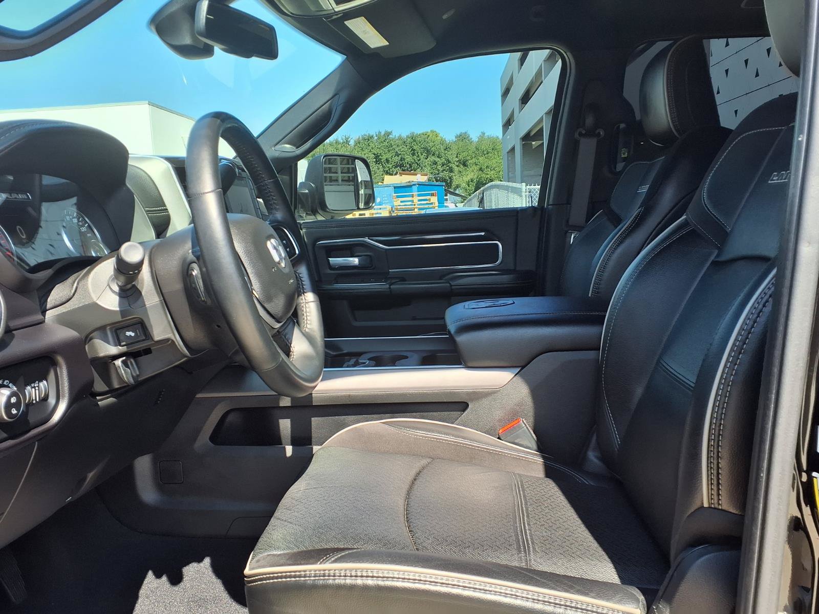 Used 2022 RAM 2500 Laramie w/ Night Edition AWD/4WD image 21