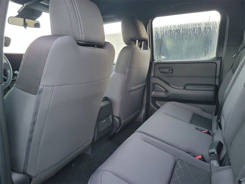 New 2026 Nissan Frontier SV w/ SV Convenience Package image 5