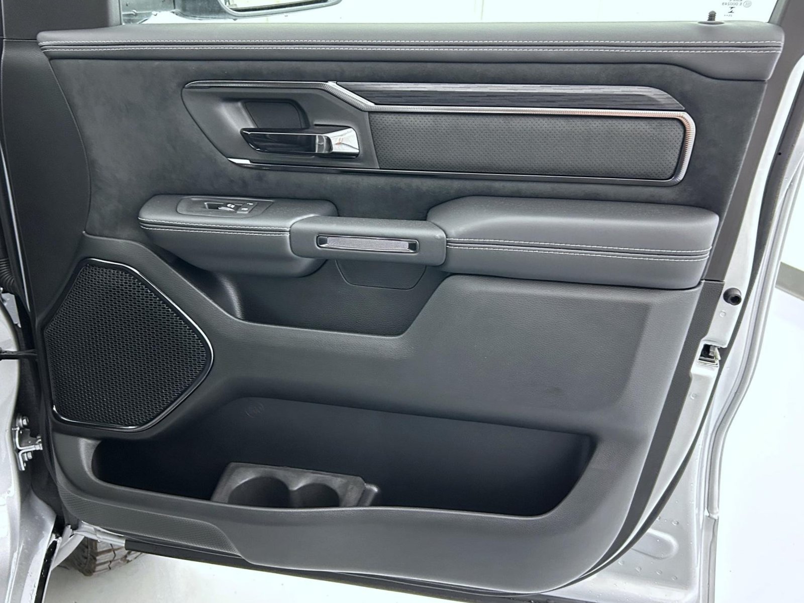 New 2026 RAM 1500 RHO AWD/4WD image 16