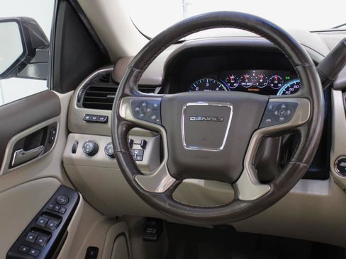 Used 2019 GMC Yukon XL Denali w/ Denali Ultimate Package AWD/4WD image 58