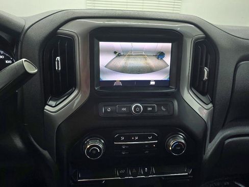 Used 2021 Chevrolet Silverado 1500 W/T w/ WT Value Package AWD/4WD image 23