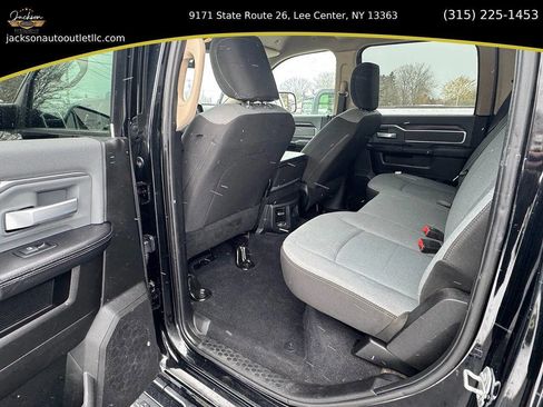 Used 2019 RAM 2500 Big Horn image 10