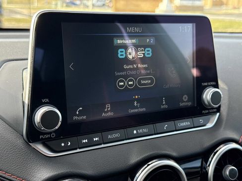 Certified 2025 Nissan Sentra SR image 9