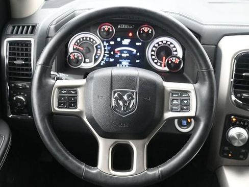 Used 2016 RAM 1500 Laramie w/ Convenience Group AWD/4WD image 24