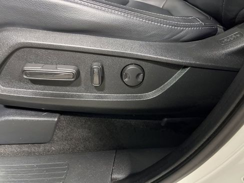 Used 2023 Honda Pilot EX-L image 23