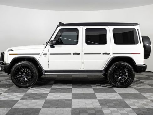 Used 2021 Mercedes-Benz G 550 image 4