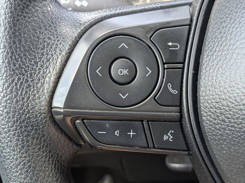 Used 2025 Toyota Corolla LE FWD image 22