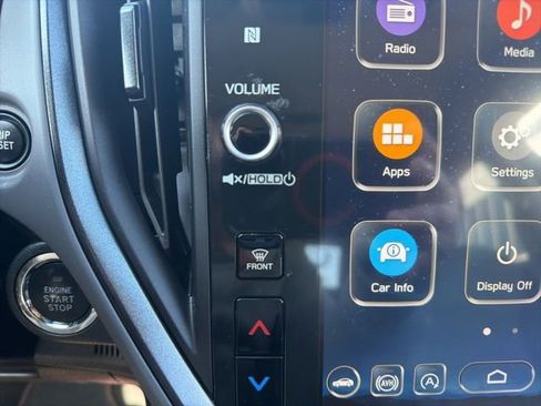 Used 2024 Subaru Crosstrek 2.5i Limited image 31