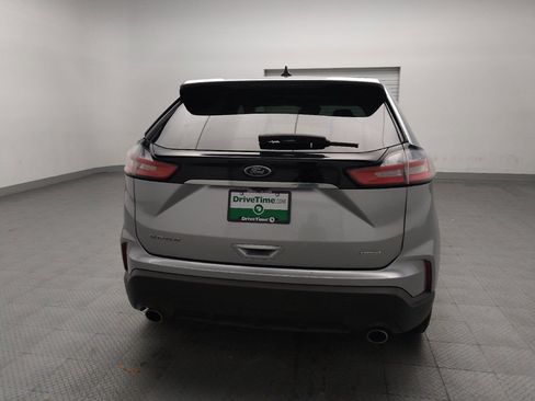 Used 2020 Ford Edge SE FWD image 7
