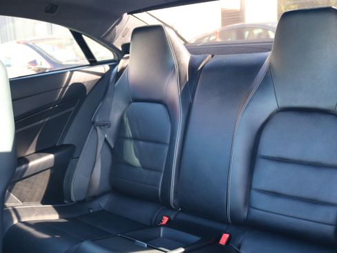 Used 2017 Mercedes-Benz E 400 4MATIC Coupe image 23