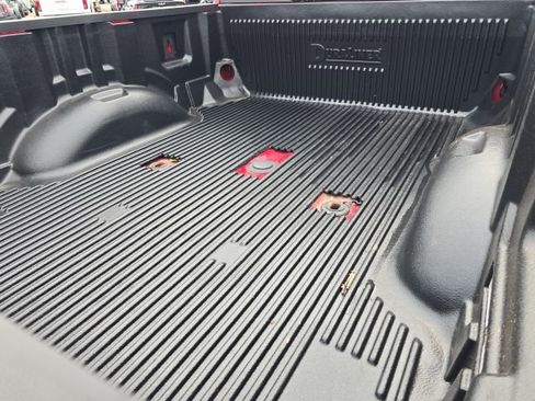 Used 2022 Ford F250 Platinum image 12