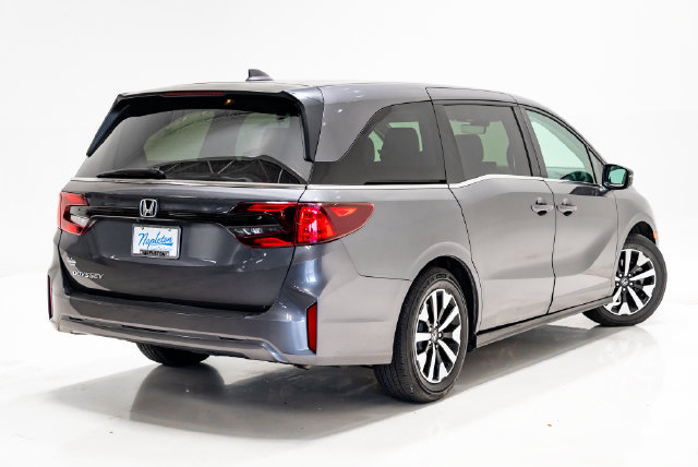 Used 2025 Honda Odyssey EX-L image 36
