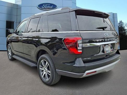 Certified 2024 Ford Expedition Limited image 4