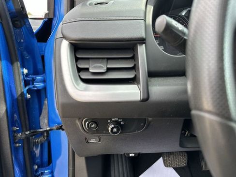 Certified 2024 GMC Terrain SLE image 19