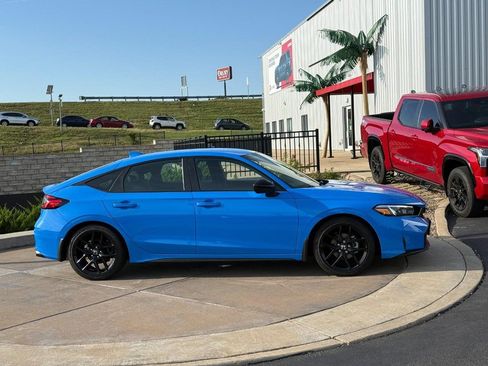 Used 2026 Honda Civic Sport image 2