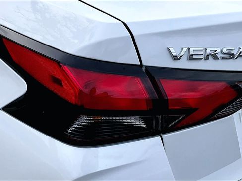 New 2025 Nissan Versa SV image 14