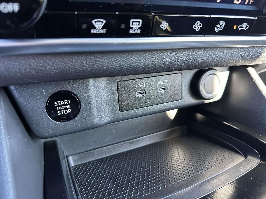 Certified 2025 Nissan Rogue SV AWD/4WD image 24