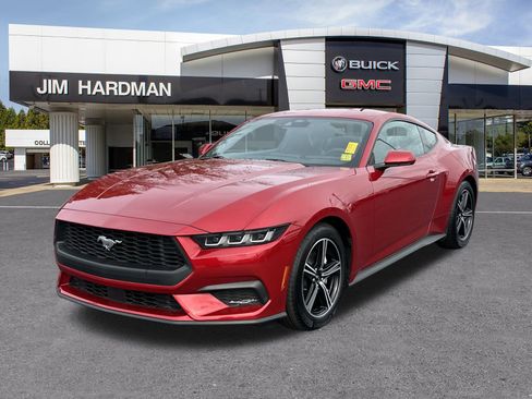 Used 2024 Ford Mustang Coupe image 3