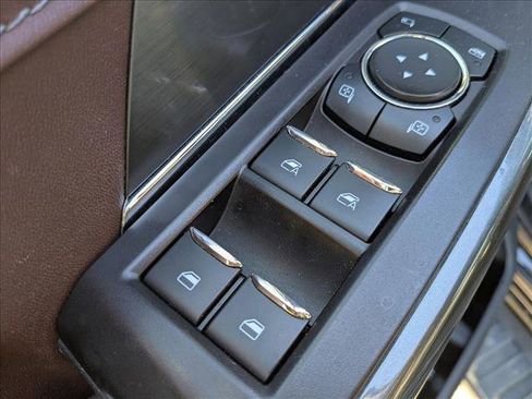 Used 2022 Ford F150 Lariat image 10