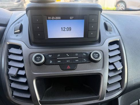 Used 2020 Ford Transit Connect XL FWD image 15