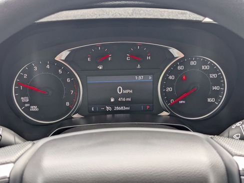 Used 2025 Chevrolet Blazer LT AWD/4WD image 12