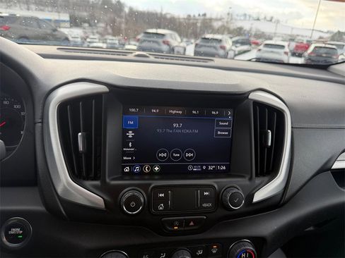 Used 2023 GMC Terrain SLT image 19