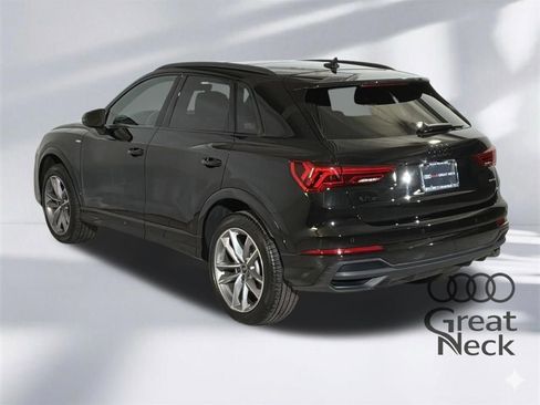 Used 2024 Audi Q3 2.0T Premium image 8