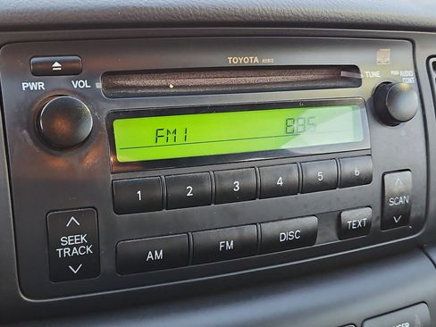 Used 2007 Toyota Corolla CE image 24