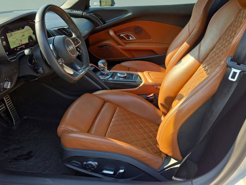 Used 2020 Audi R8 V10 AWD/4WD image 11