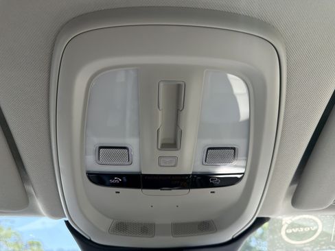 Certified 2024 Volvo XC60 B5 Core w/ Climate Package AWD/4WD image 29