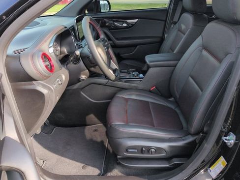 Certified 2024 Chevrolet Blazer RS w/ Driver Confidence II Package image 17