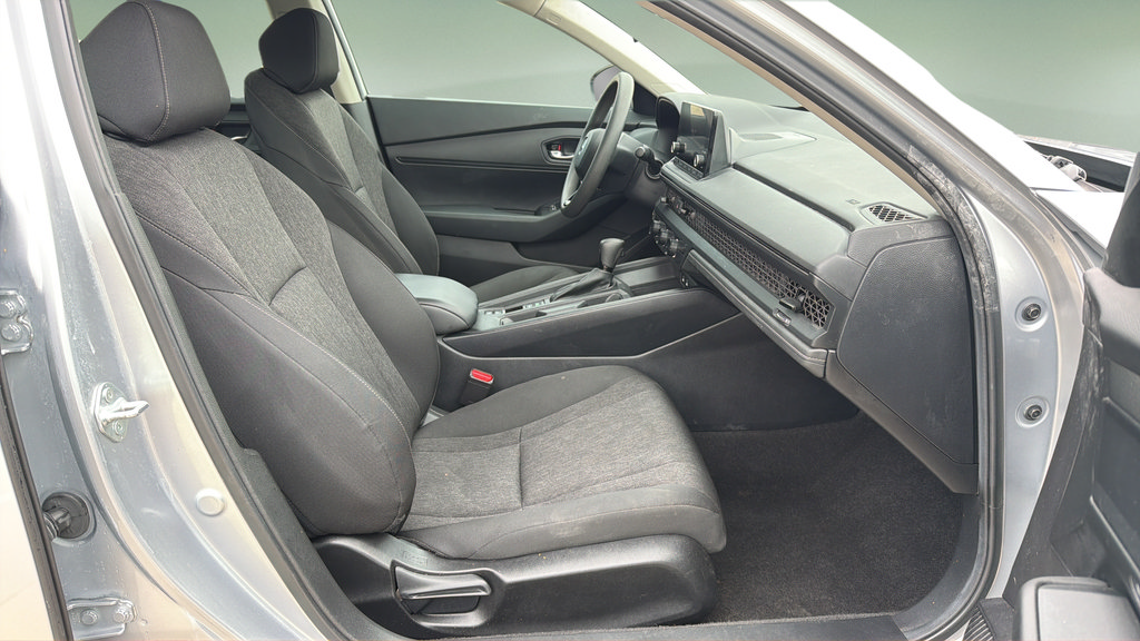 Used 2024 Honda Accord LX image 11