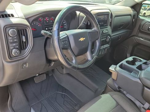 Certified 2022 Chevrolet Silverado 1500 Custom AWD/4WD image 17