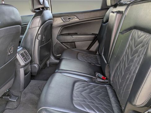 Used 2023 Kia Sportage X-Line w/ X-Line Premium Package AWD/4WD image 13