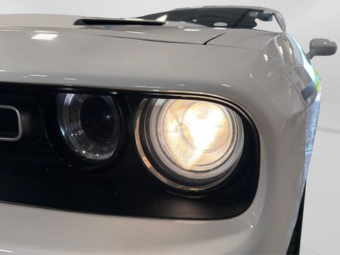 Used 2016 Dodge Challenger SXT Plus RWD image 13
