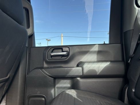 Used 2021 Chevrolet Silverado 2500 LT w/ Texas Edition image 28