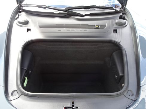 Used 2018 Porsche 911 Carrera 4S image 20