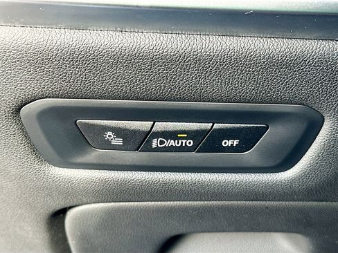 Used 2025 BMW X6 xDrive40i w/ Climate Comfort Package image 10