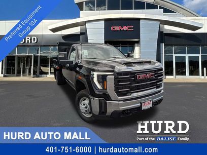 New 2025 GMC Sierra 3500 Pro w/ Convenience Package