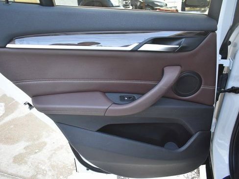 Used 2018 BMW X1 xDrive28i image 35