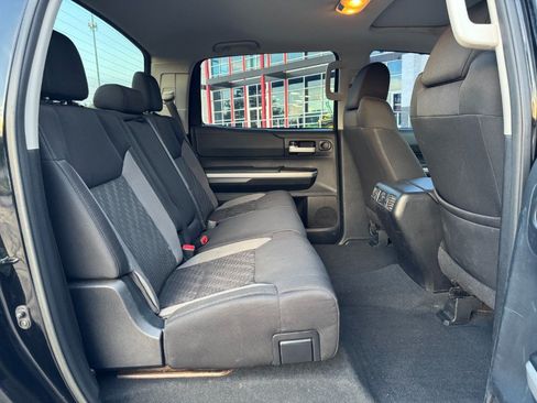 Used 2014 Toyota Tundra SR5 AWD/4WD image 17
