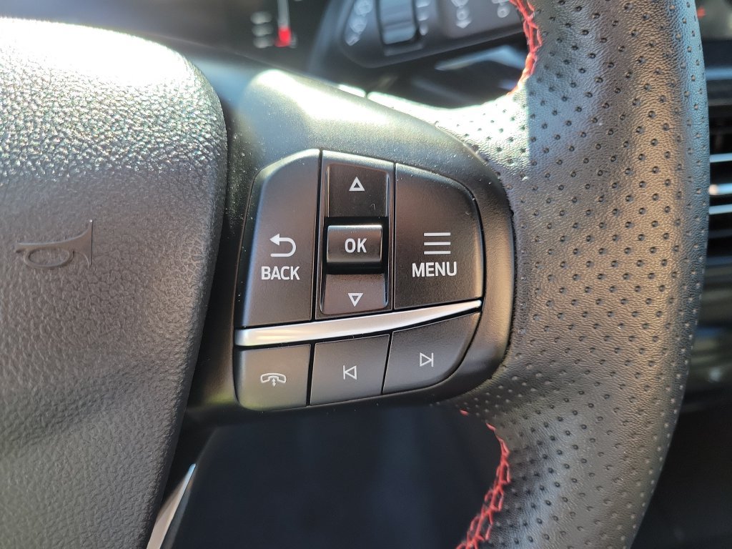 Used 2023 Ford Escape ST-Line w/ Tech Pack #1 FWD image 24