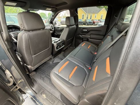 Used 2019 GMC Sierra 1500 AT4 w/ AT4 Premium Package AWD/4WD image 27
