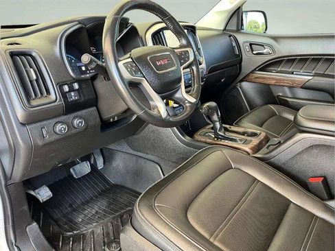 Used 2021 GMC Canyon Denali image 9