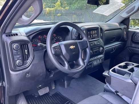 Used 2025 Chevrolet Silverado 1500 Custom AWD/4WD image 15